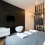 NEW! Galé Modern Apartment(elevator,parking) 446